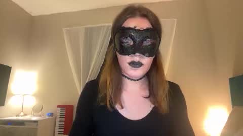 Snapshot of blood_diamond_ chatting on January 11, 6:57 pm Shay online show from January 11, 6:57 pm