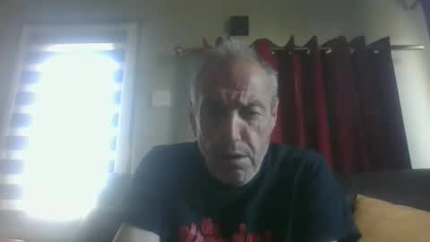 bloody52 online show from April 19, 8:24 am