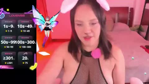 Snapshot of bloody_mary84 chatting on October 22, 8:52 pm Nathalia online show from October 22, 8:52 pm