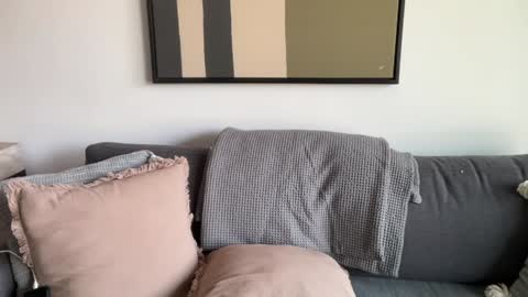 Snapshot of bloomyogi chatting on October 26, 8:15 pm Emma Bloom online show from October 26, 8:15 pm