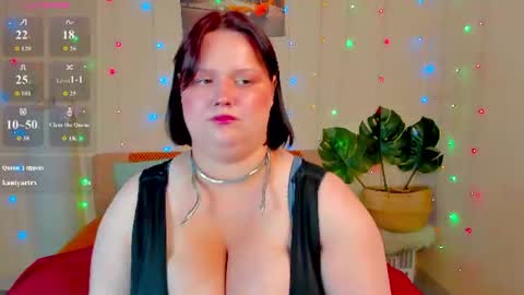 Snapshot of blossom_soniya chatting on June 19, 1:32 am blossom_soniya online show from June 19, 1:32 am