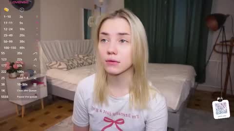 Adeline online show from March 14, 6:52 am