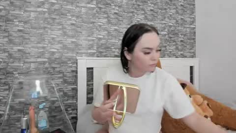 Snapshot of blue_candy28 chatting on March 8, 4:34 am blue candy28 online show from March 8, 4:34 am