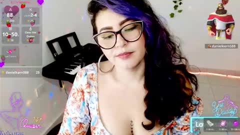 Snapshot of blue_dance chatting on March 2, 4:58 am susan online show from March 2, 4:58 am