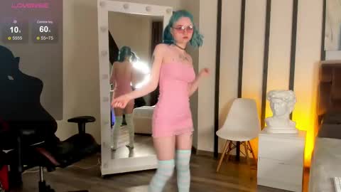 Alice online show from January 9, 11:03 am