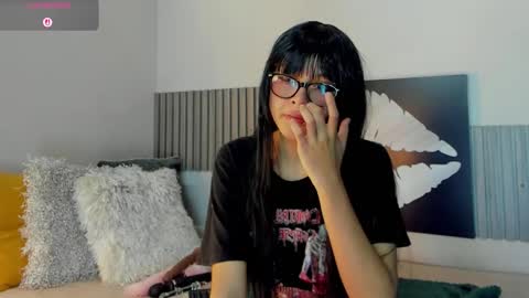 blue_sixx online show from November 5, 10:32 pm