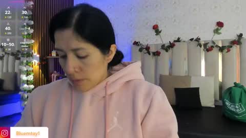 blue_tay1 online show from March 6, 11:39 am