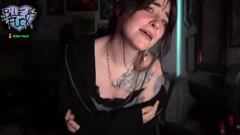 Blue online show from October 14, 12:11 am