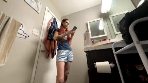 bluebloodednorsewitch online show from October 9, 2:26 pm