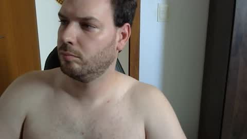 Snapshot of bluec2c chatting on October 7, 5:43 pm Blue online show from October 7, 5:43 pm