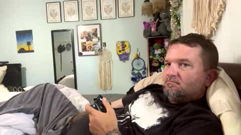 bluecollarpixel online show from June 2, 8:55 pm