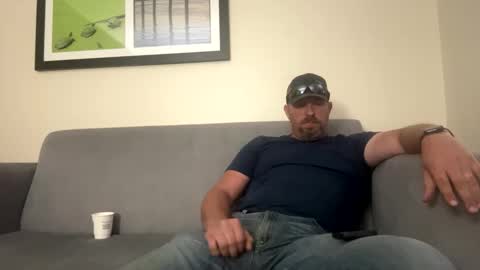 Snapshot of bluecollartexan chatting on October 30, 12:23 am bluecollartexan online show from October 30, 12:23 am