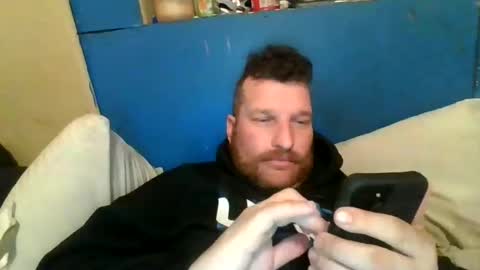 Snapshot of bluedemoneyes1986 chatting on February 25, 11:44 pm bluedemoneyes1986 online show from February 25, 11:44 pm