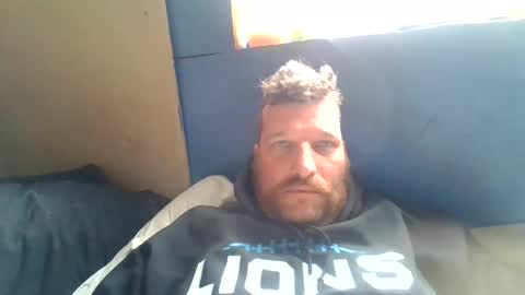 Snapshot of bluedemoneyes1986 chatting on February 26, 7:16 pm bluedemoneyes1986 online show from February 26, 7:16 pm