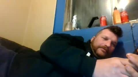 Snapshot of bluedemoneyes1986 chatting on February 27, 1:59 am bluedemoneyes1986 online show from February 27, 1:59 am