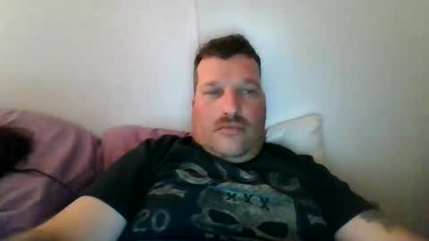 Snapshot of bluedemoneyes1986 chatting on October 31, 7:09 am bluedemoneyes1986 online show from October 31, 7:09 am