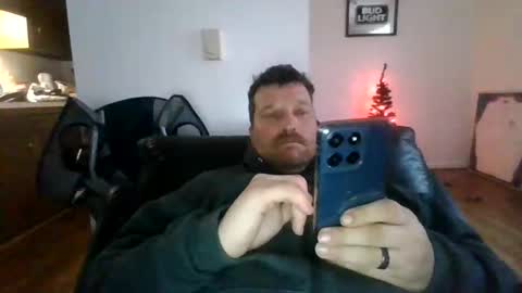 Snapshot of bluedemoneyes1986 chatting on November 18, 9:30 pm bluedemoneyes1986 online show from November 18, 9:30 pm