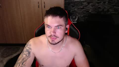 blueeyeboy0 online show from February 10, 10:30 pm