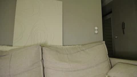 Snapshot of blueeyeess chatting on January 10, 1:52 pm Alina online show from January 10, 1:52 pm