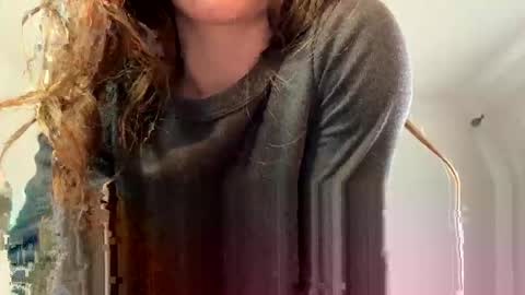 Blue online show from May 18, 2:07 am