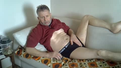 blue online show from October 19, 8:26 am