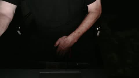 blueisles online show from November 23, 8:25 am