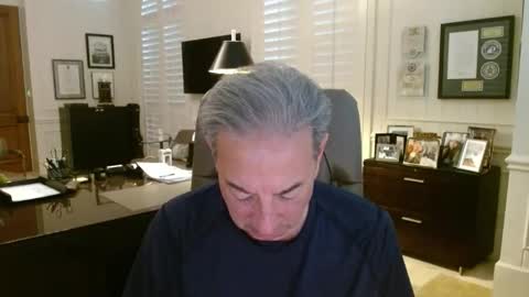 blueisles online show from June 8, 8:31 pm