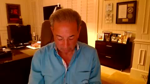 blueisles online show from August 2, 12:09 am