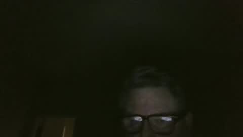 Snapshot of bluemoose70 chatting on January 4, 3:40 am bluemoose70 online show from January 4, 3:40 am