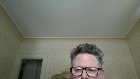 Snapshot of bluemoose70 chatting on January 11, 7:05 pm bluemoose70 online show from January 11, 7:05 pm