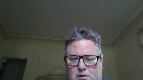 Snapshot of bluemoose70 chatting on October 8, 2:36 pm bluemoose70 online show from October 8, 2:36 pm