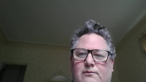 Snapshot of bluemoose70 chatting on October 20, 3:23 pm bluemoose70 online show from October 20, 3:23 pm