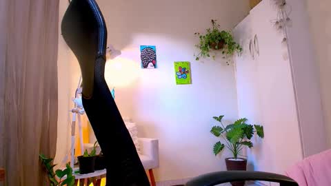 FLORAA online show from February 16, 9:49 am