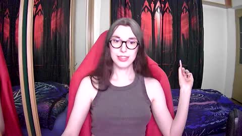 Bluerose online show from December 9, 5:30 pm