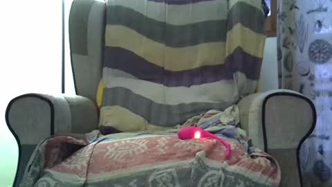 Snapshot of blueviolet78 chatting on January 27, 4:01 pm Blueviolet78 and.. online show from January 27, 4:01 pm