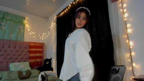 Snapshot of blumasweet chatting on September 28, 1:22 am Bluma Sweet online show from September 28, 1:22 am