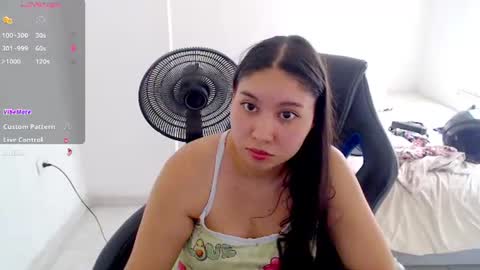 Snapshot of blumbum chatting on July 3, 8:59 pm Hey guysI am BrendaWelcome my room online show from July 3, 8:59 pm
