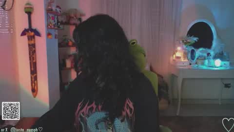   Im Nym  Justa nymph on twitter and IG online show from November 17, 2:50 am