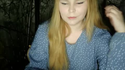 blushing_star online show from October 7, 4:37 pm