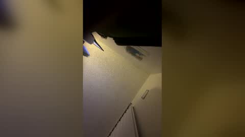 bluubabe online show from April 15, 4:08 am