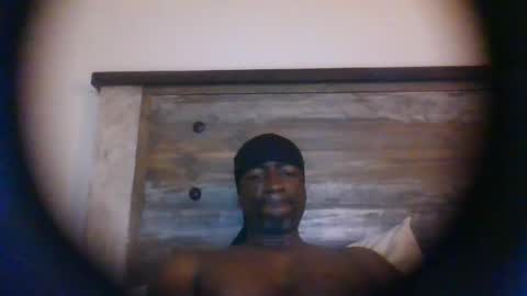 Snapshot of bluuthunder1914 chatting on November 28, 6:49 am bluuthunder1914 online show from November 28, 6:49 am