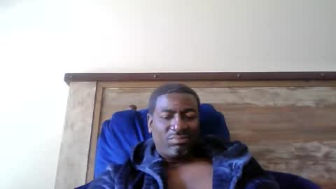 Snapshot of bluuthunder1914 chatting on May 18, 2:01 pm bluuthunder1914 online show from May 18, 2:01 pm