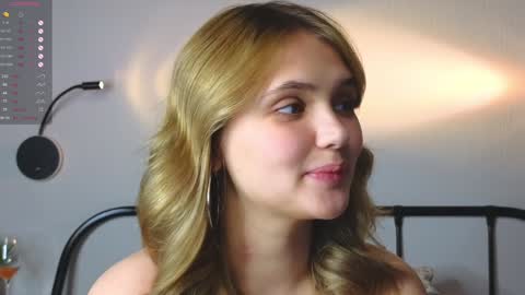 Erica online show from December 12, 11:14 pm