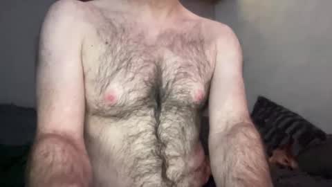 Snapshot of bmcmg chatting on October 12, 1:26 am Brian mc online show from October 12, 1:26 am