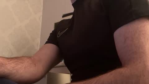 Snapshot of bmcmg chatting on December 13, 8:58 pm Brian mc online show from December 13, 8:58 pm