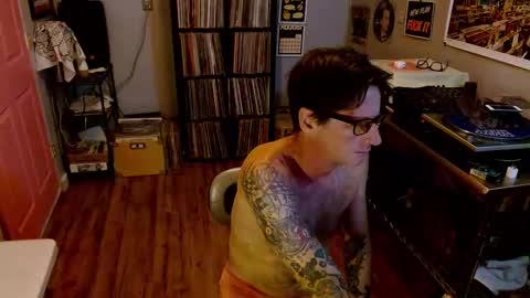 Snapshot of bnczuperzexy chatting on September 15, 5:18 am ZuperZexyZounds online show from September 15, 5:18 am