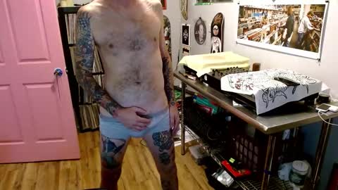 Snapshot of bnczuperzexy chatting on October 10, 6:45 am ZuperZexyZounds online show from October 10, 6:45 am