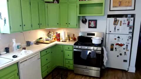 Snapshot of bnczuperzexy chatting on November 11, 10:10 pm ZuperZexyZounds online show from November 11, 10:10 pm