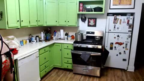 Snapshot of bnczuperzexy chatting on November 14, 2:21 am ZuperZexyZounds online show from November 14, 2:21 am