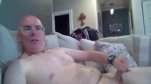 bobblehead31382 online show from May 27, 10:18 pm